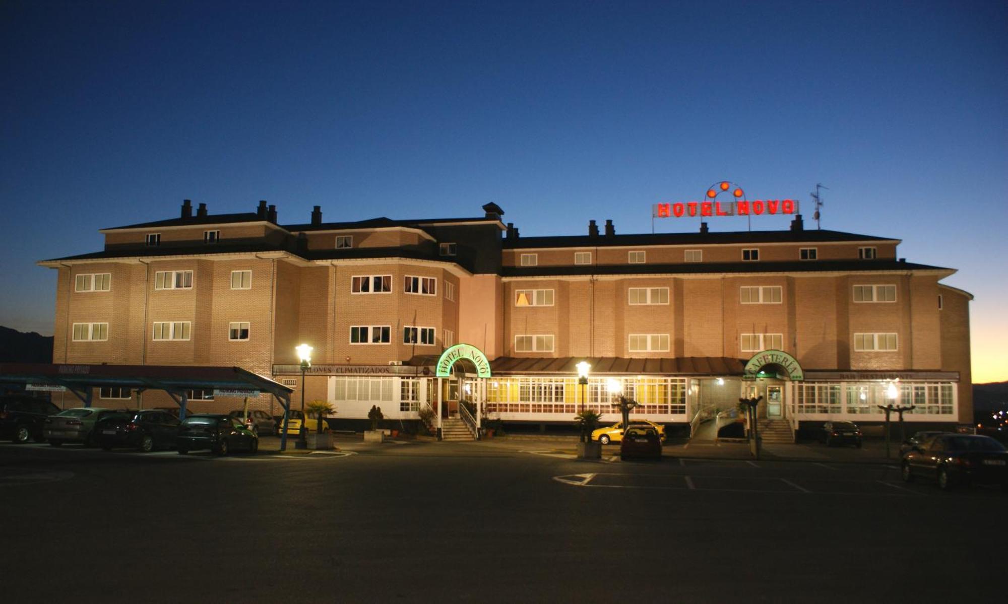 Hotel Novo Ponferrada Dış mekan fotoğraf