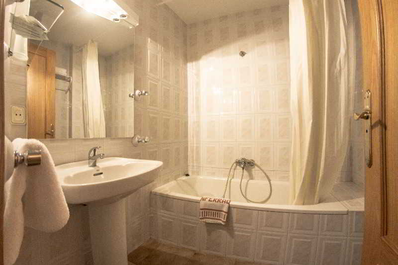 Hotel Novo Ponferrada Dış mekan fotoğraf