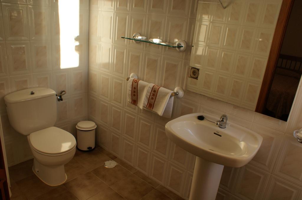 Hotel Novo Ponferrada Oda fotoğraf